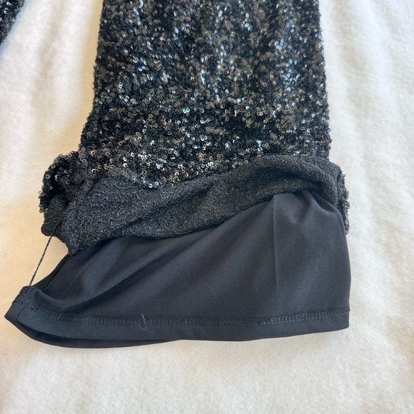 Express Sequin V-Neck Tie Waist Wide Leg Jumpsuit Size XS - Picture 9 of 11